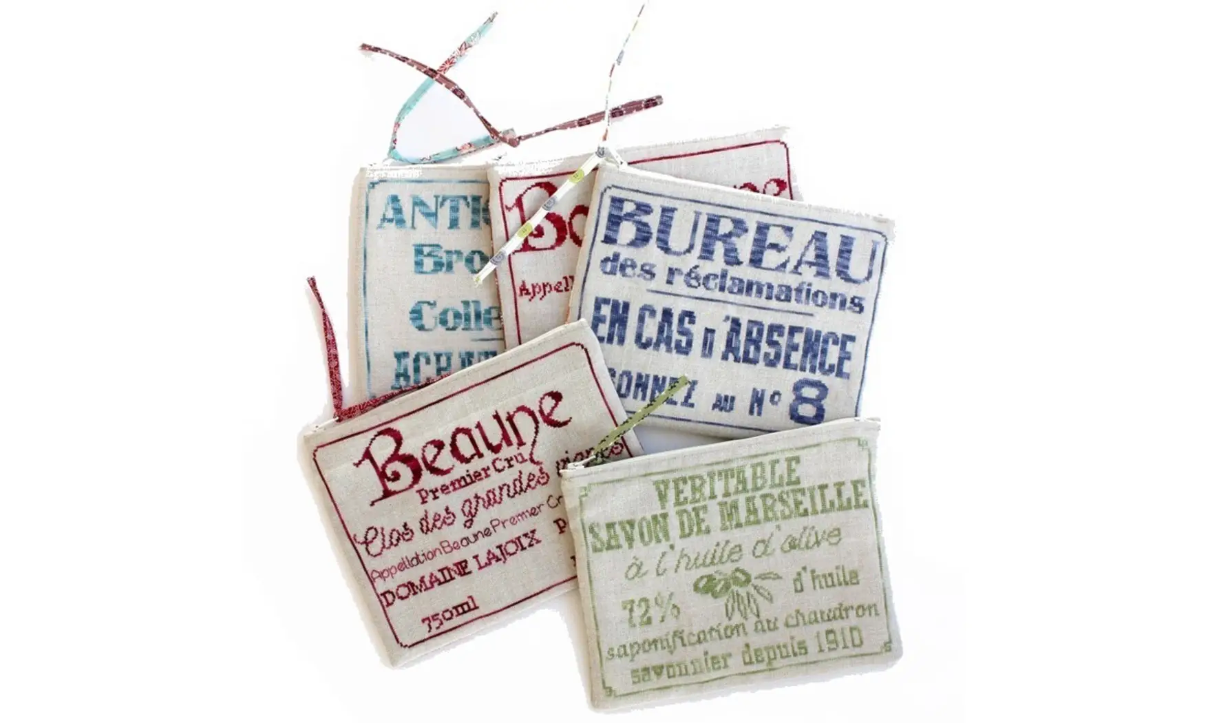 Bistrot de Paris-Trousse brodée
