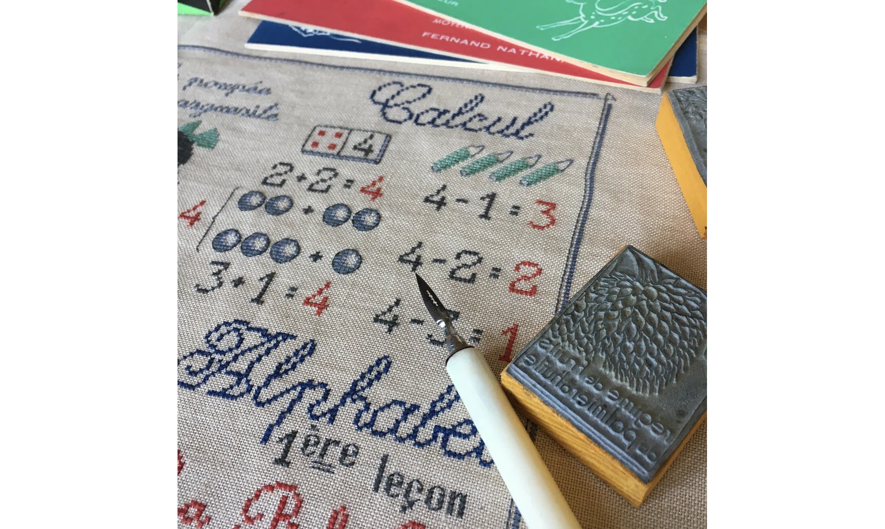 Scuola - Punto croce