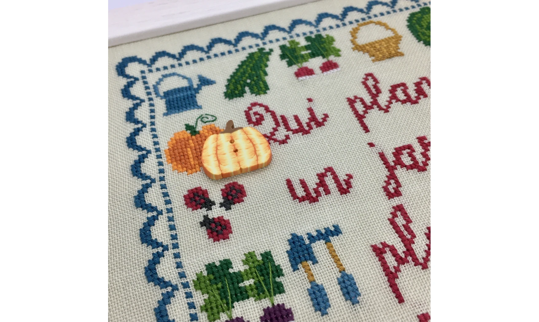 Qui plante un jardin-Modèle de broderie