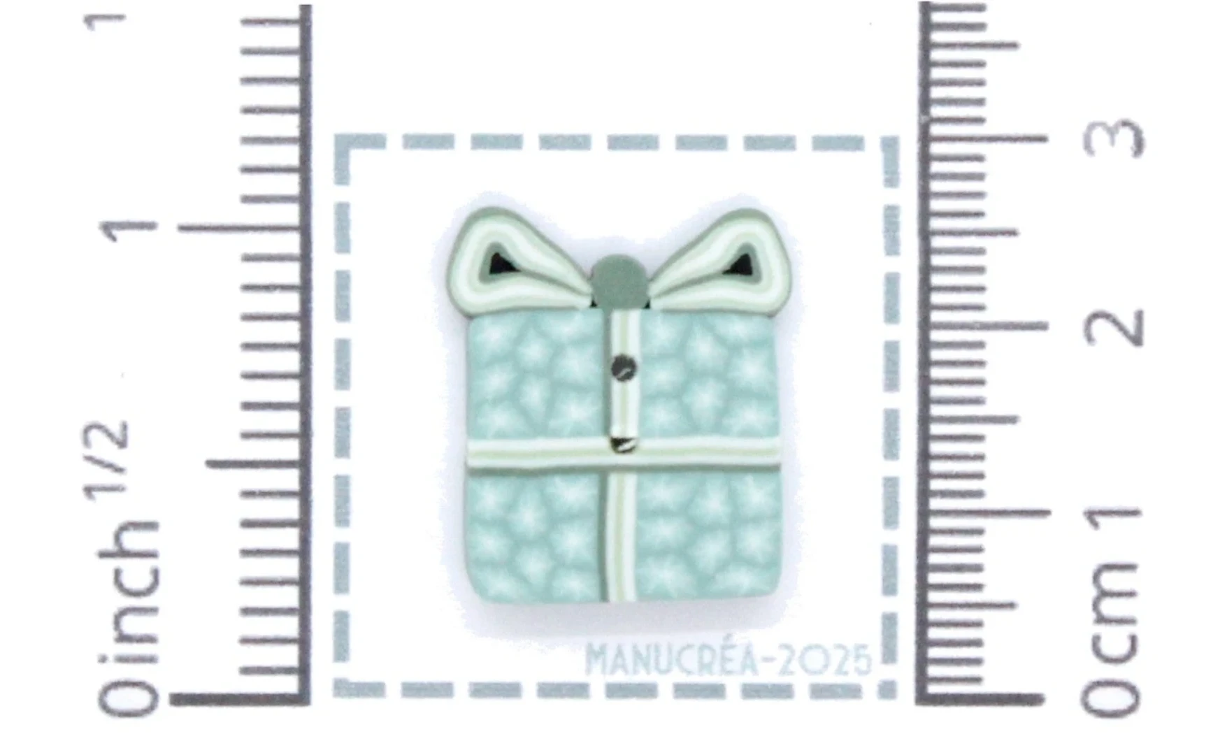 Cadeau N.32-Bouton artisanal en polymère