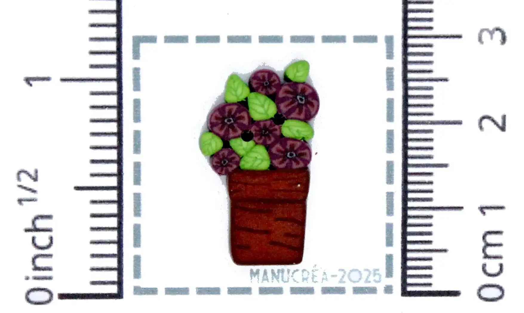 Fiori N.18-Bottone polimero-A mano