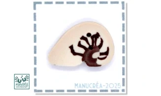 Handmade polymer clay button: Nautilus
