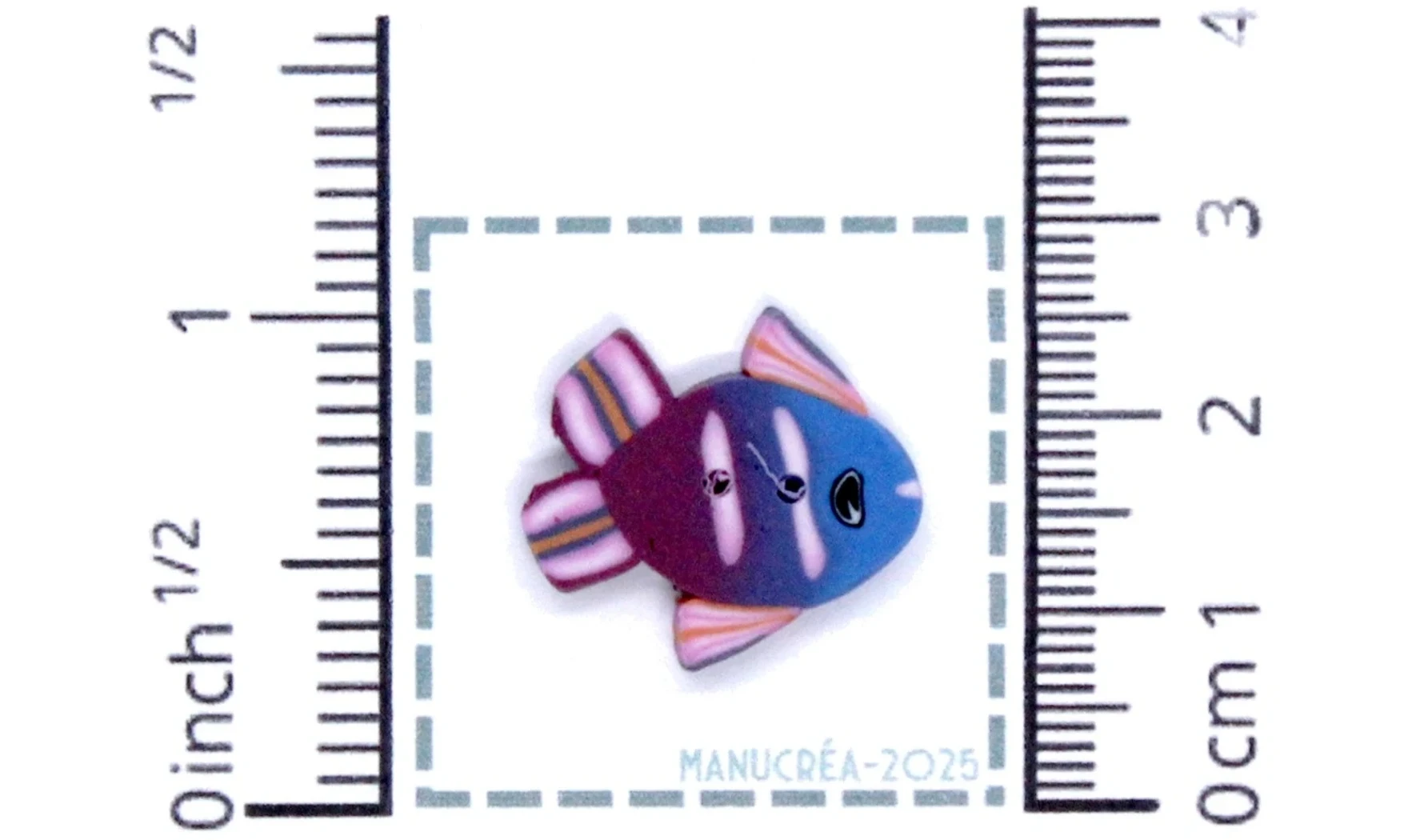 Poisson N.5-Bouton polymère-Fait main