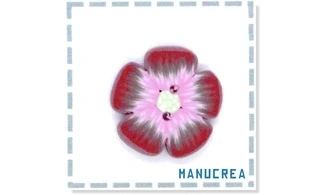 Fleur N.9-Bouton artisanal en polymère